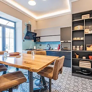 For Special Getaway Rose Apartman